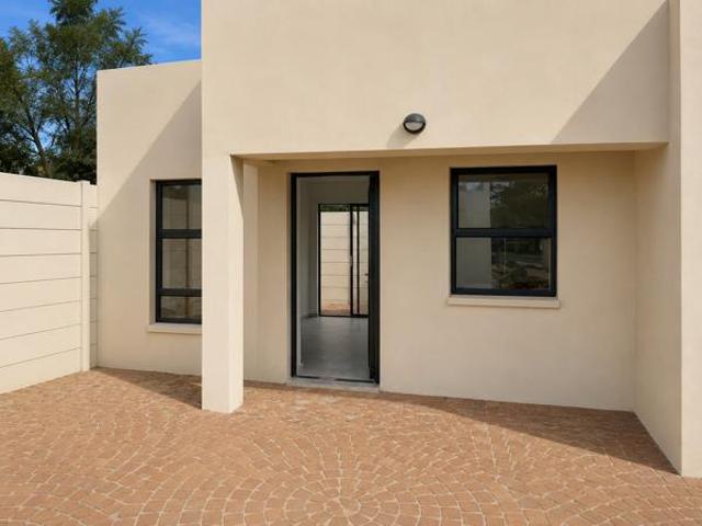 House for sale in Cape Town, Western Cape