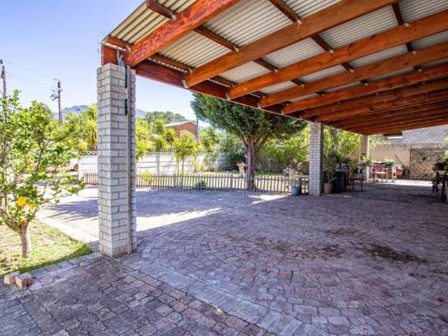 House for sale in Western Cape