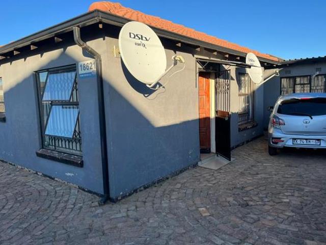 House for rent in Vosloorus, Gauteng