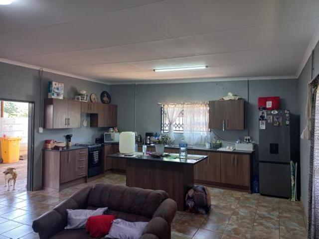 House for rent in Hartbeespoort Dam Nature Reserve, North West