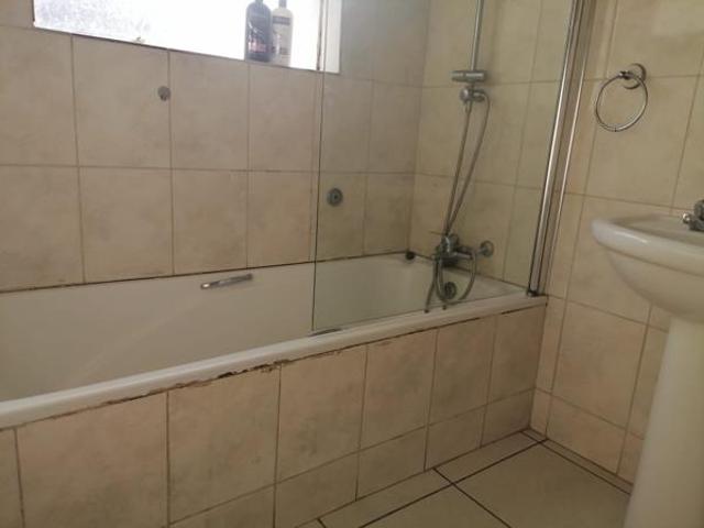 House for sale in Hartbeespoort Dam Nature Reserve, North West