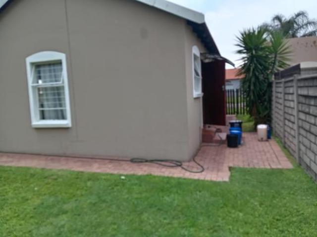 House for sale in Hartbeespoort Dam Nature Reserve, North West