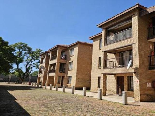 House for sale in Hartbeespoort Dam Nature Reserve, North West