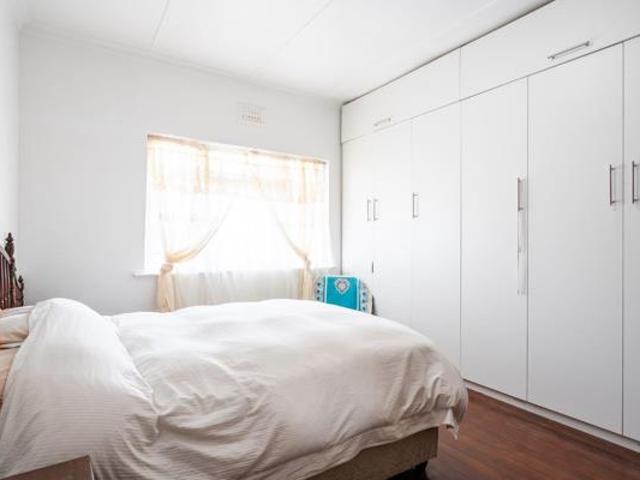 House for sale in Cape Town, Western Cape