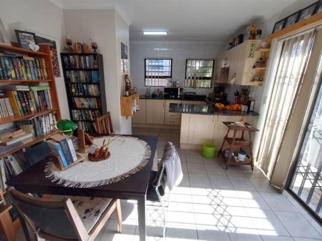 House for sale in Jeffreys Bay