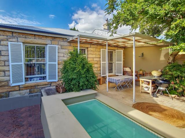 House for sale in Cape Town, Western Cape