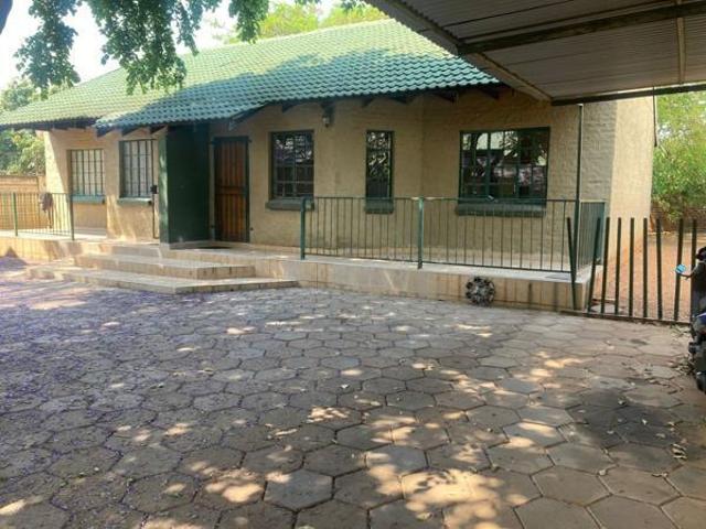 House for rent in Waterkloof, Gauteng