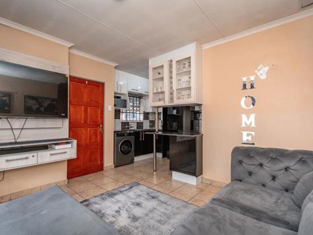 House for sale in Vosloorus, Gauteng