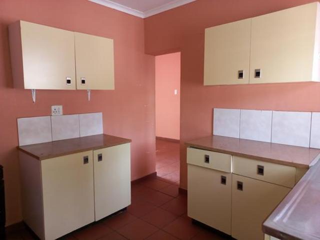 House for rent in Vosloorus, Gauteng