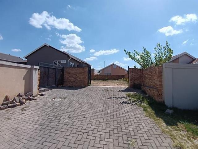 House for rent in Nooitgedacht, Gauteng