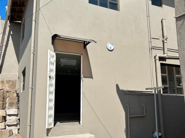 House for rent in Chatsworth, Kwazulu-natal