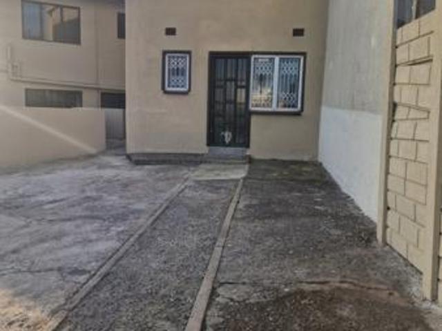 House for rent in Chatsworth, Kwazulu-natal