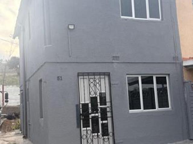 House for rent in Seaview, Kwazulu-natal