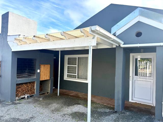 House for sale in West Coast, Riebeeck Valley