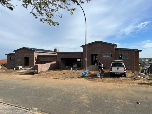 House for sale in Groot Brak Rivier, Western Cape