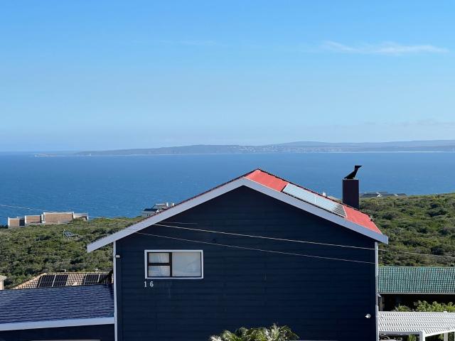 House for sale in Groot Brak Rivier, Western Cape