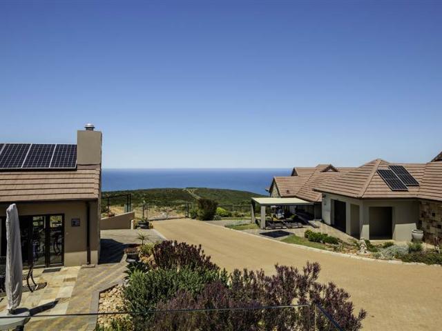 House for sale in Groot Brak Rivier, Western Cape