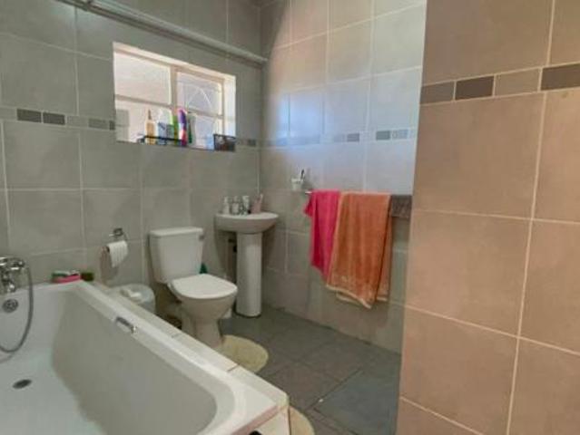 House for sale in Frances Baard, Northern Cape