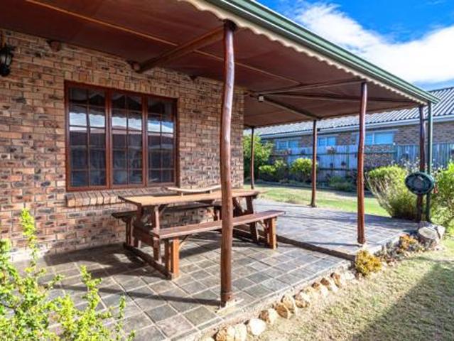 House for sale in Rietpoel, Theewaterskloof Local Municipality