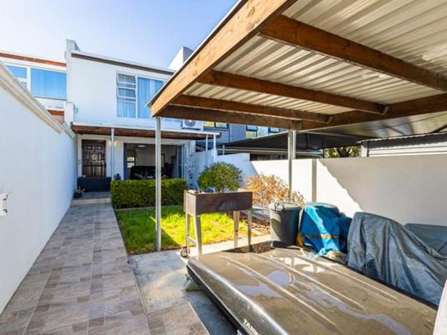 House for sale in Cape Town, Western Cape