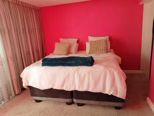 House for sale in Cape Town, Western Cape