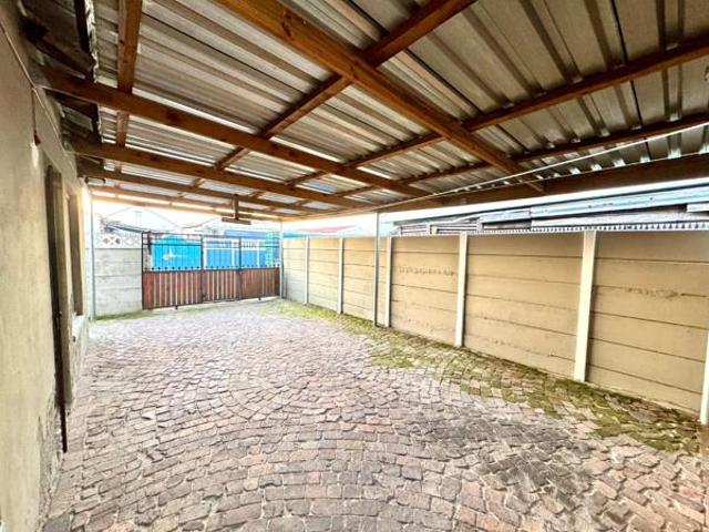 House for sale in Cape Town, Western Cape