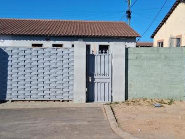 House for sale in Cape Town, Western Cape