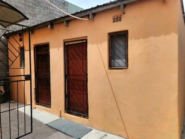 House for sale in Cape Town, Western Cape