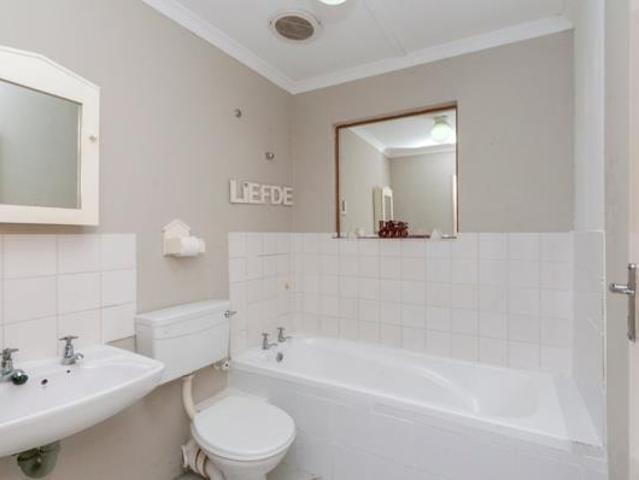 House for sale in Cape Town, Western Cape