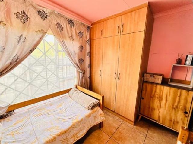 Townhouse for sale in Dr Kenneth Kaunda, North West
