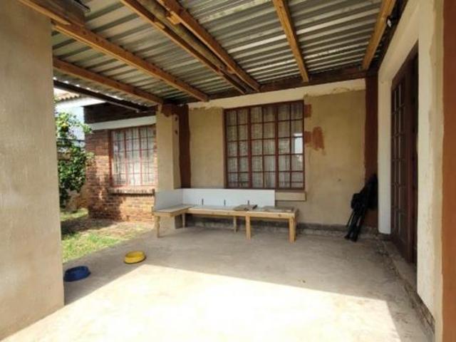 House for rent in Waterkloof, Gauteng