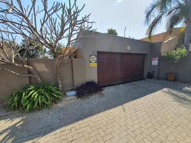 House for rent in Douglasdale, Randburg