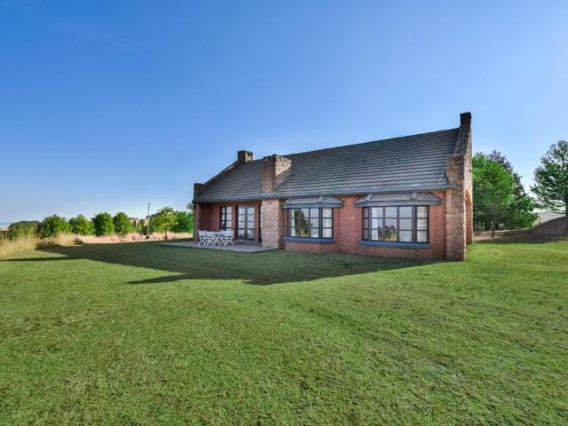 House for sale in Dullstroom, Emakhazeni Local Municipality