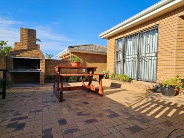 House for sale in Cape Town, Western Cape