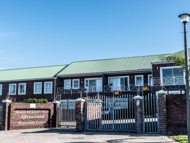 House for sale in Cape Town, Western Cape
