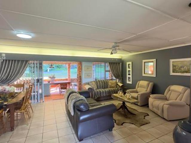 House for sale in Bushmans River Mouth, Eastern Cape
