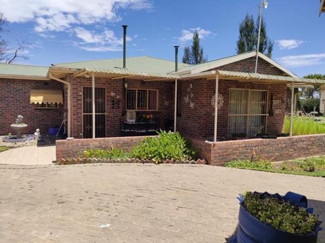 House for sale in Xhariep District Municipality, Free State