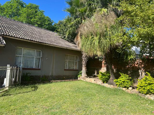 House for rent in Hartbeespoort Dam Nature Reserve, North West