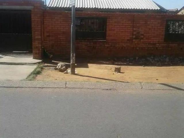 House for sale in Soweto, Gauteng
