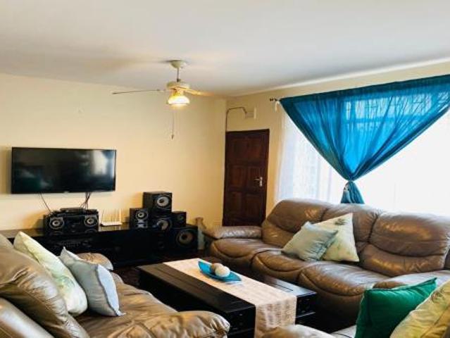 House for sale in UMhlathuze Municipality, Kwazulu-natal
