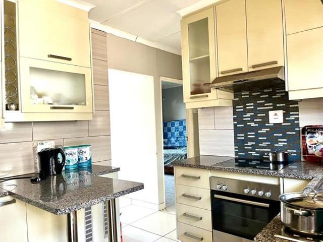 House for sale in Empangeni, uMhlathuze Local Municipality