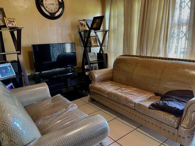 House for sale in UMhlathuze Municipality, Kwazulu-natal