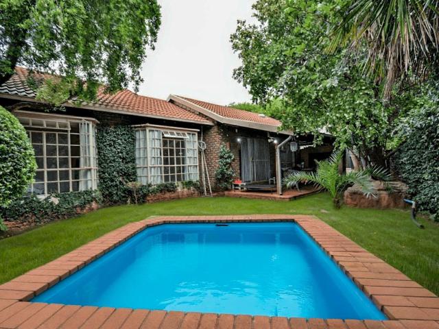 House for sale in Waterkloof, Gauteng