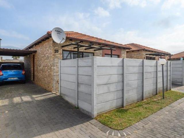House for sale in Nelson Mandela Bay Ward 18, Nelson Mandela Bay Metropolitan Municipality