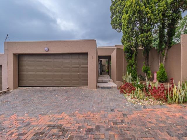 House for sale in Randburg, City of Johannesburg Metropolitan Municipality