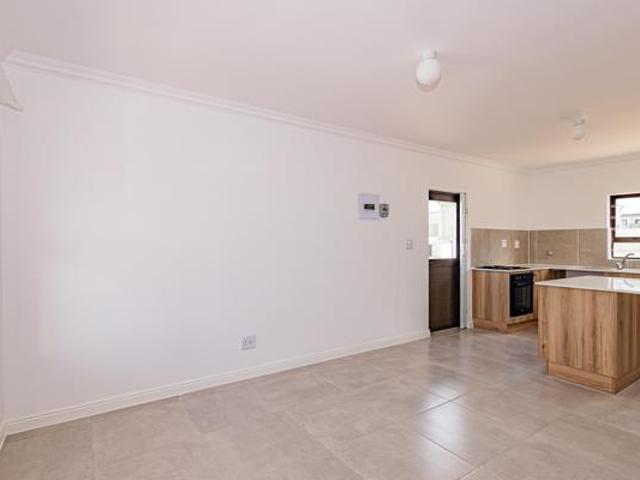 House for sale in Cape Town, Western Cape