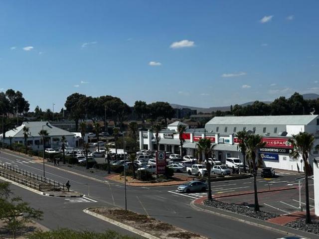 Apartment for sale in Cape Town, Western Cape