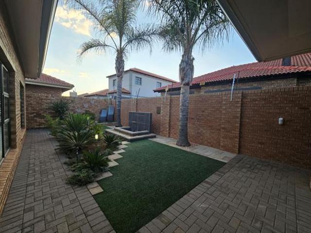 House for sale in Dr Kenneth Kaunda, North West