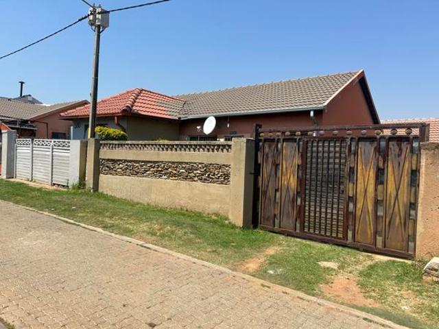 House for sale in Westonaria, Gauteng