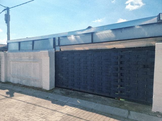 House for sale in Roodepoort, City of Johannesburg Metropolitan Municipality